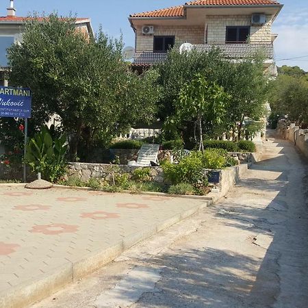 Apartmani Vukovic Kaprije Bagian luar foto