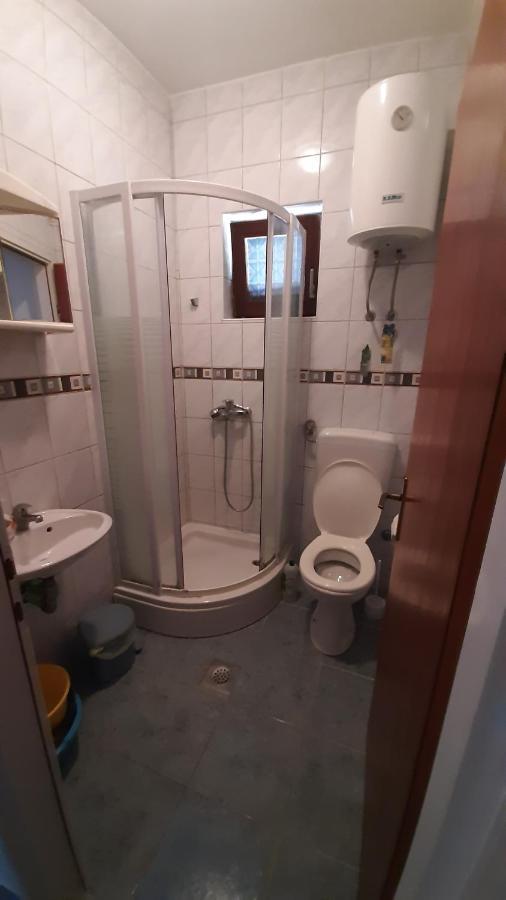 Apartmani Vukovic Kaprije Bagian luar foto