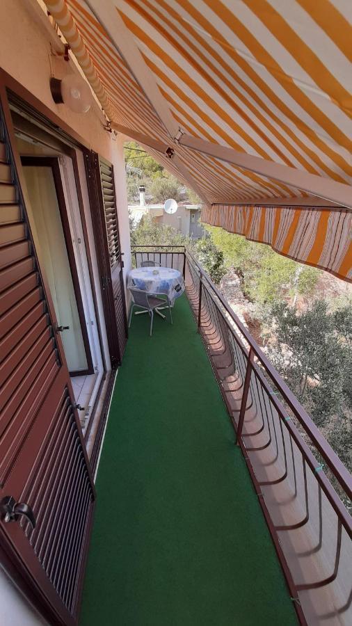 Apartmani Vukovic Kaprije Bagian luar foto