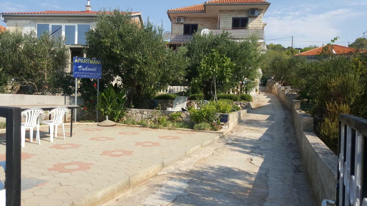 Apartmani Vukovic Kaprije Bagian luar foto