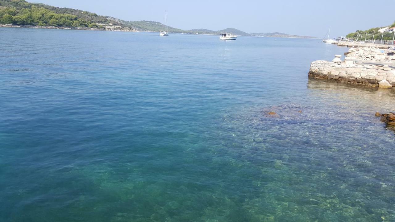 Apartmani Vukovic Kaprije Bagian luar foto